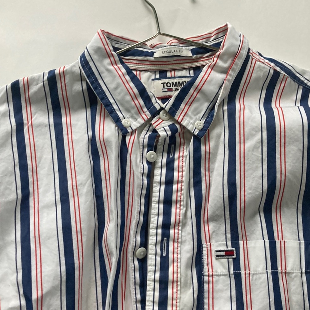 Tommy Hilfiger Classic Jeans Button-Up (Blue & Red)